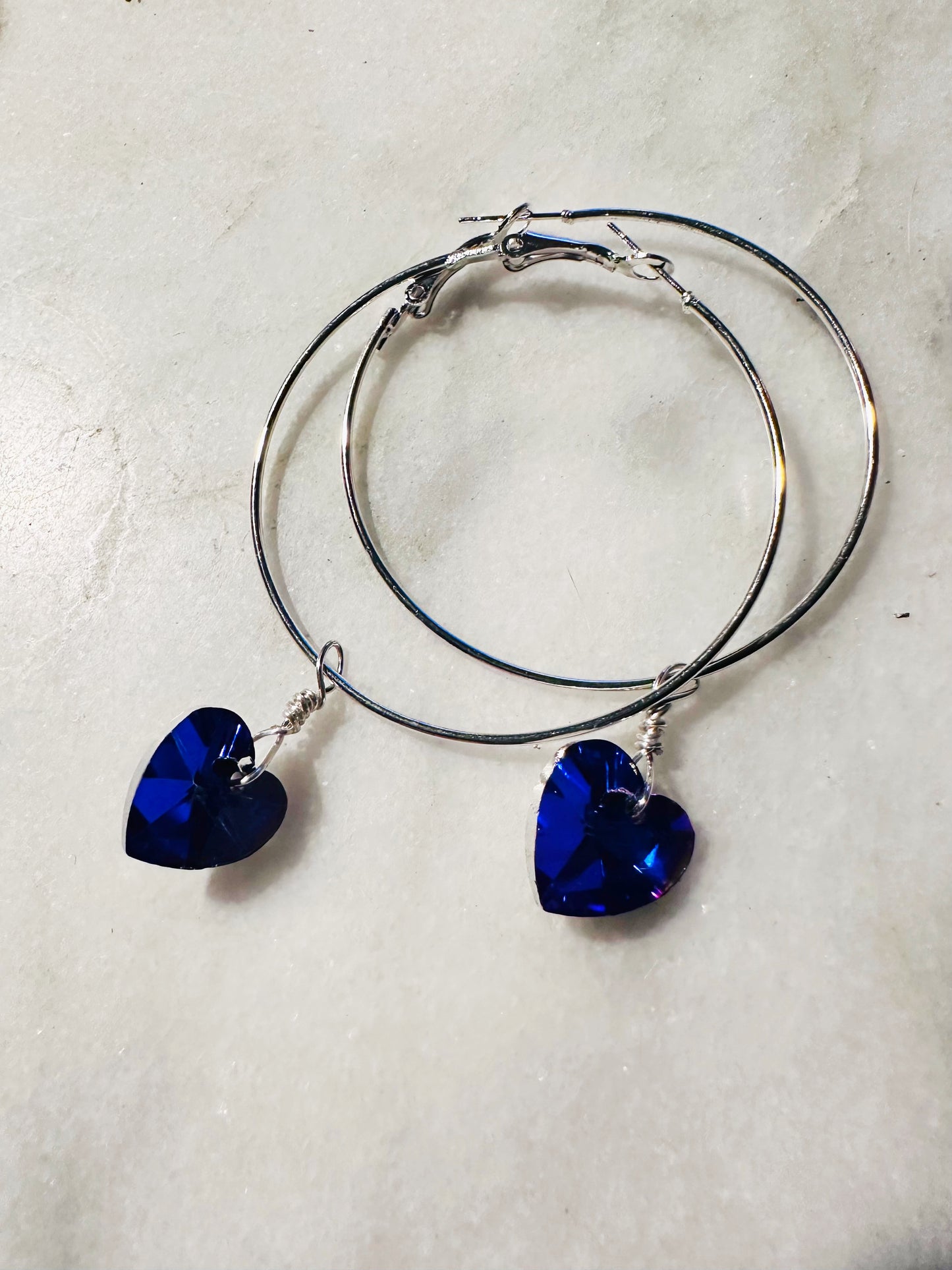Ice Heart Hoops 🧊