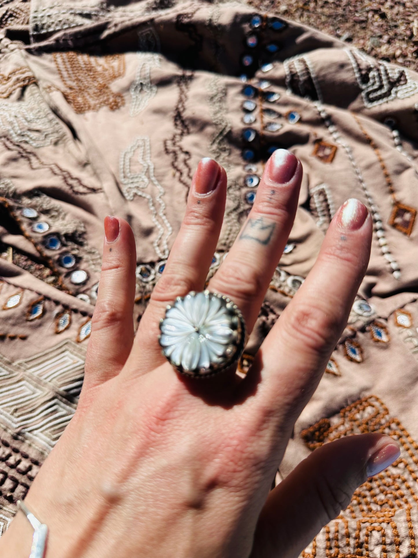 Flower Shell Ring