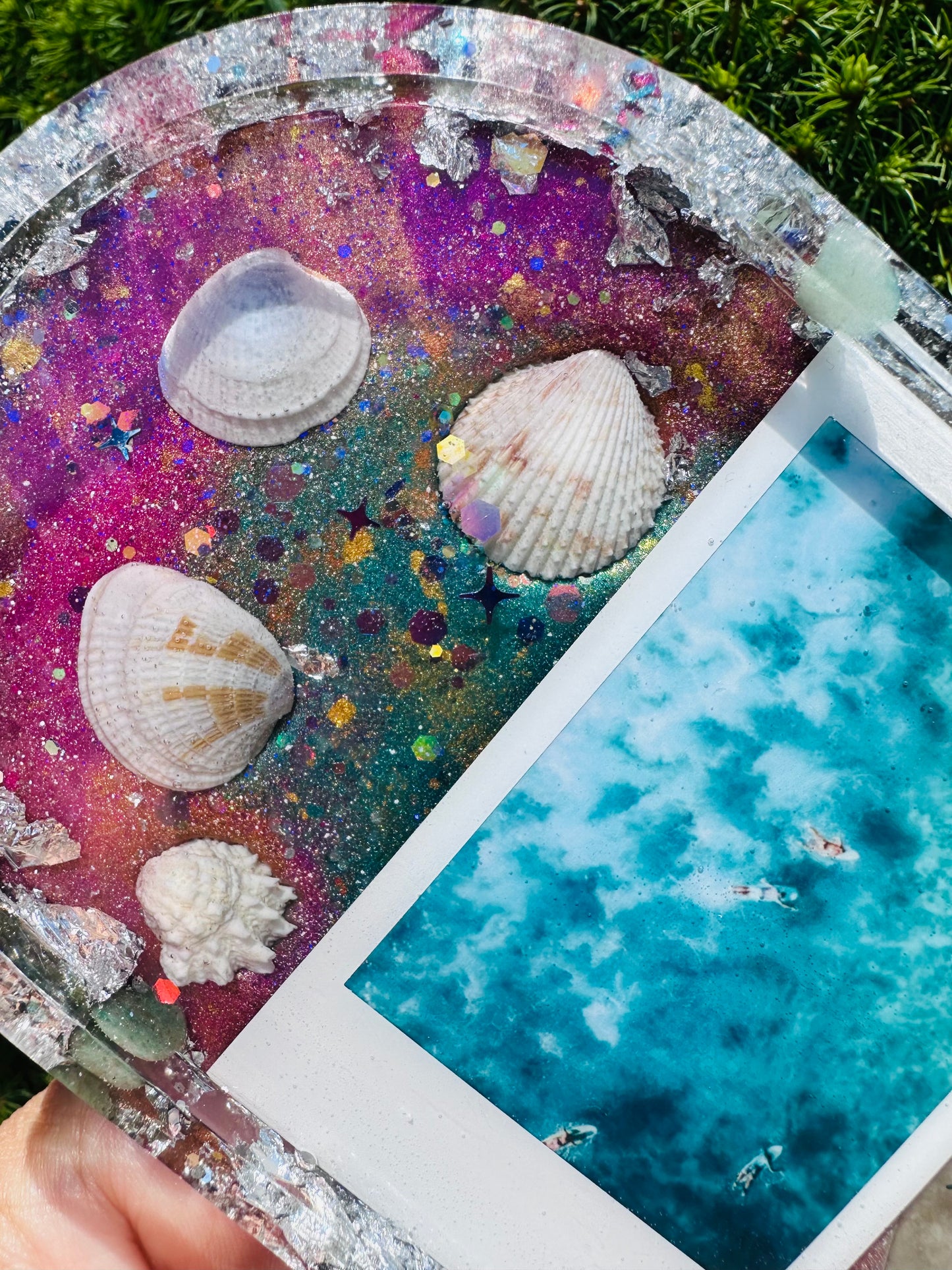Polaroid and Sand Dollar Glittery Ocean Tray ๐