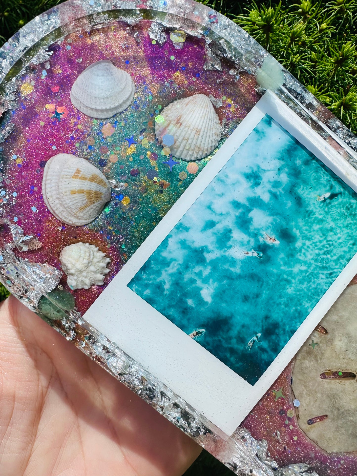 Polaroid and Sand Dollar Glittery Ocean Tray ๐