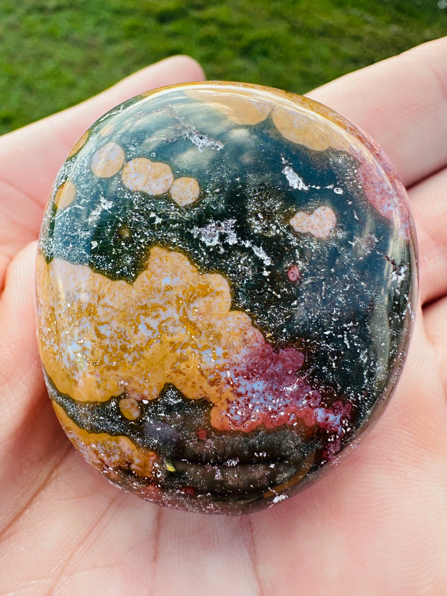 Kabamby Ocean Jasper Palm Stones