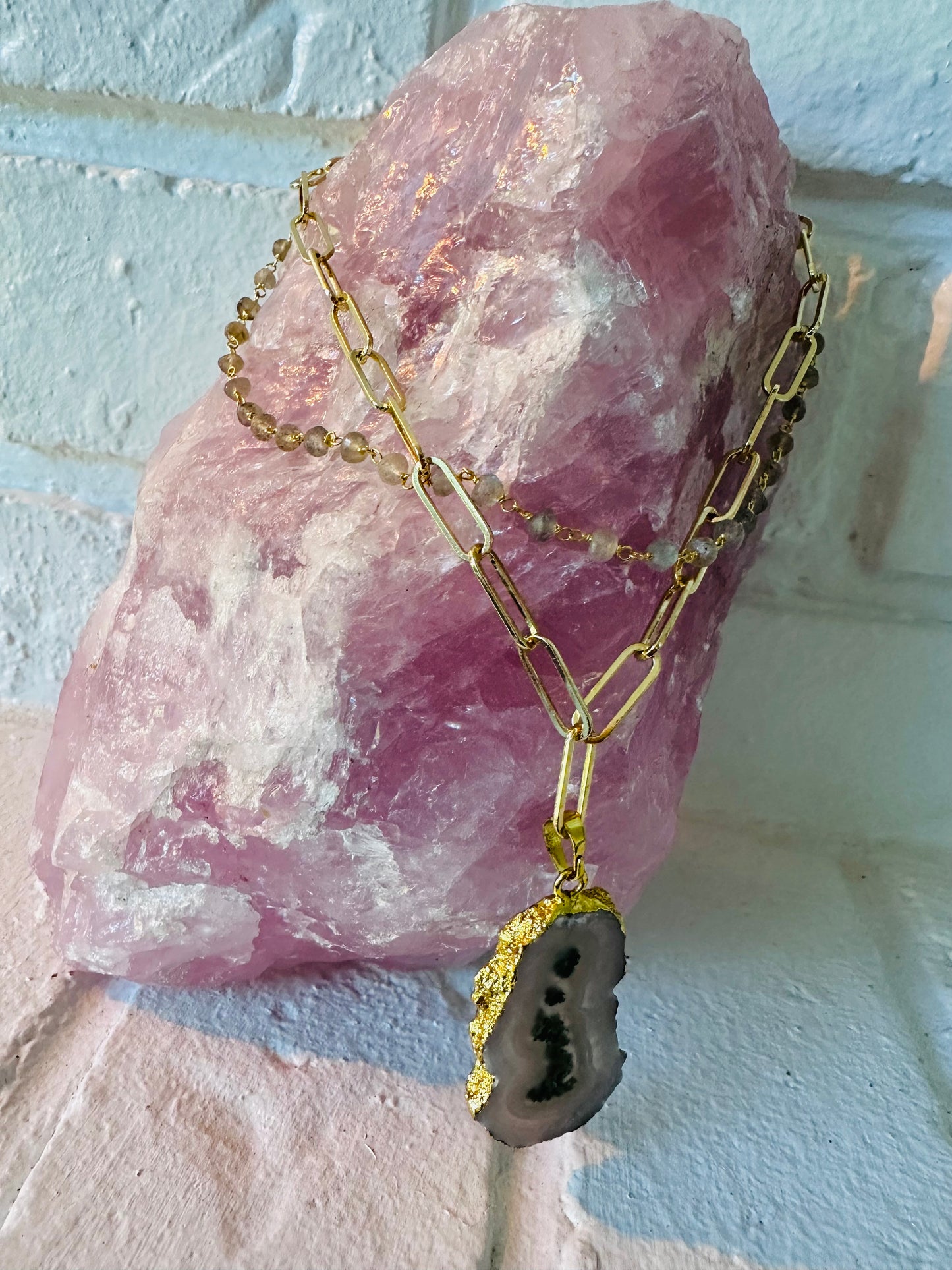 Labradorite and Gold Paperclip Necklace with Agate Pendant