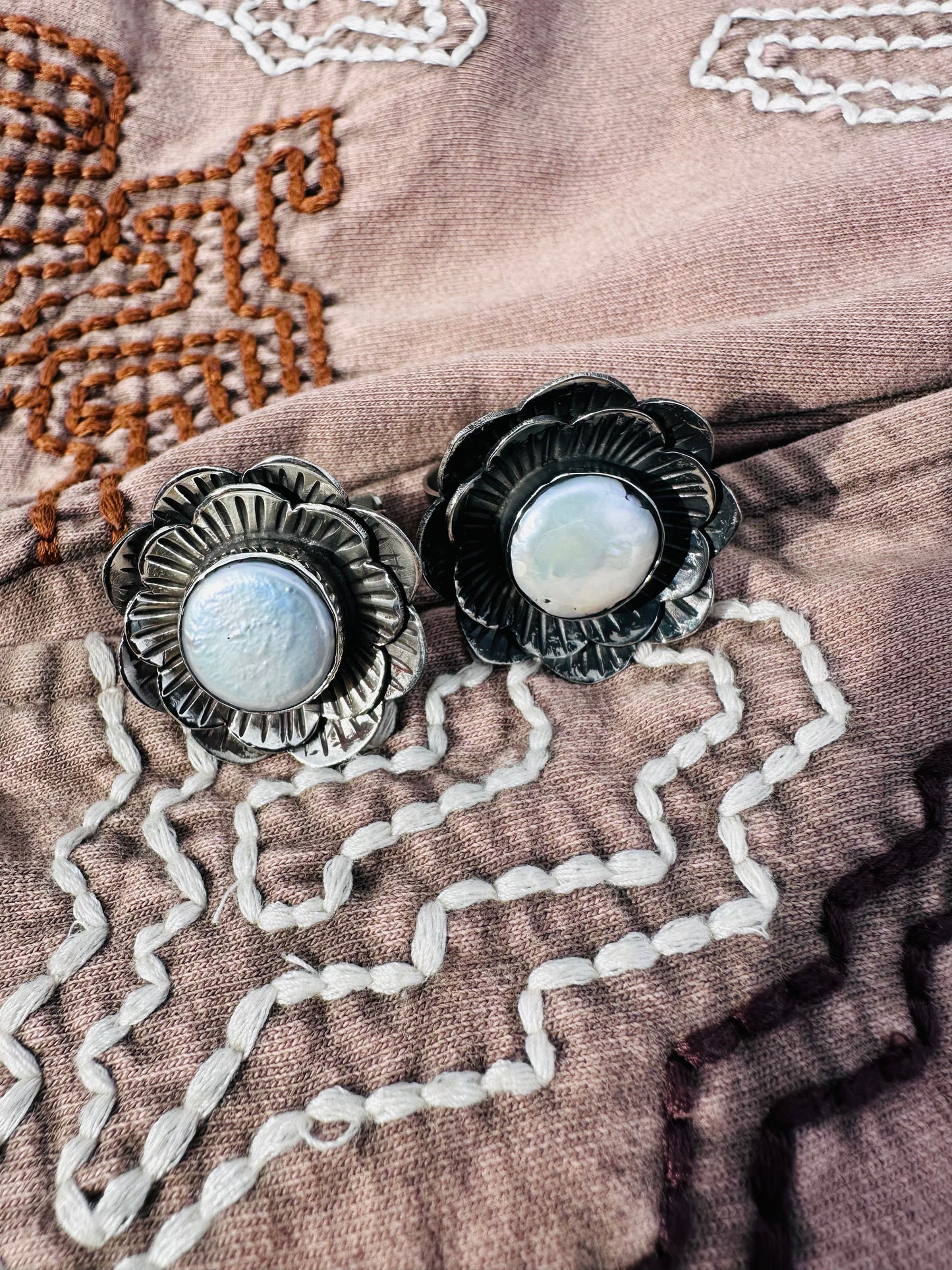 Freshwater Pearl Flower Ring