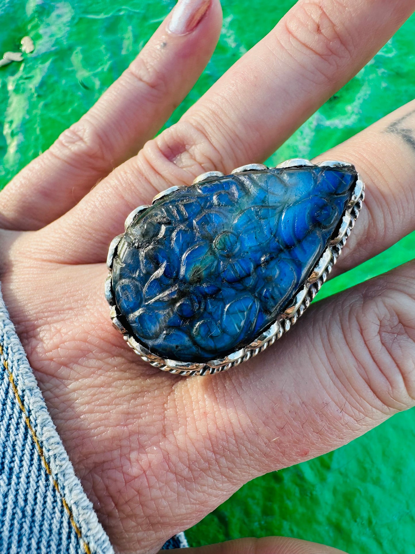 Labradorite Tear Drop Carved Silver Ring