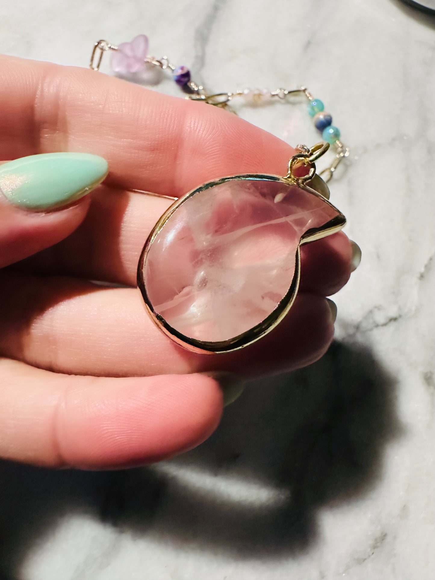 Quartz Shell Pendant with Sea Glass Paperclip Chain Necklace 🐚