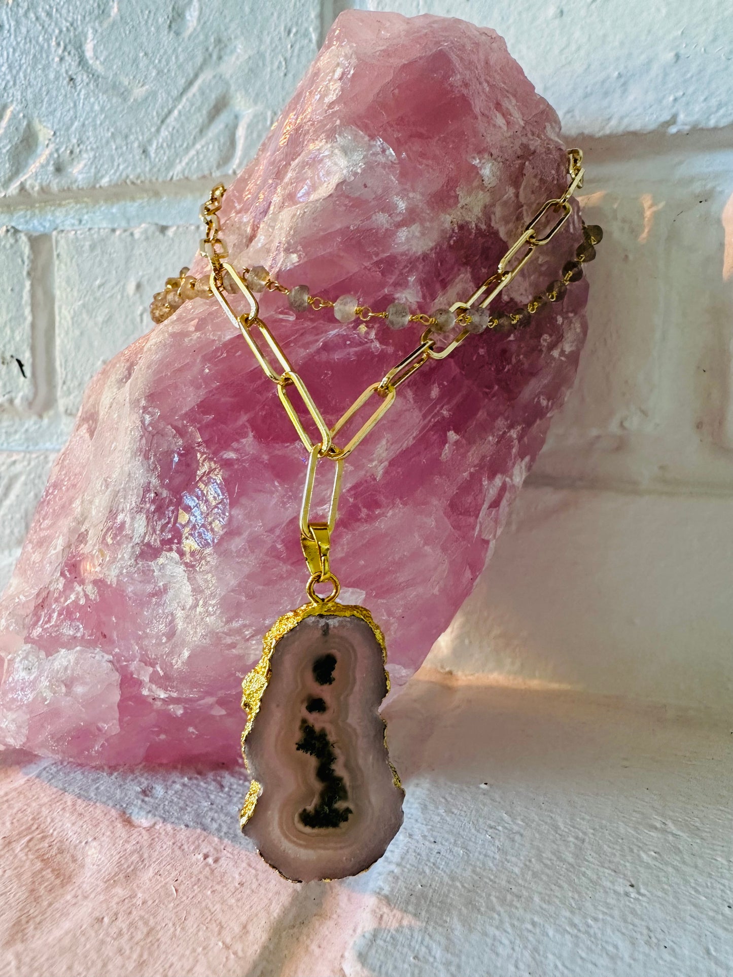 Labradorite and Gold Paperclip Necklace with Agate Pendant